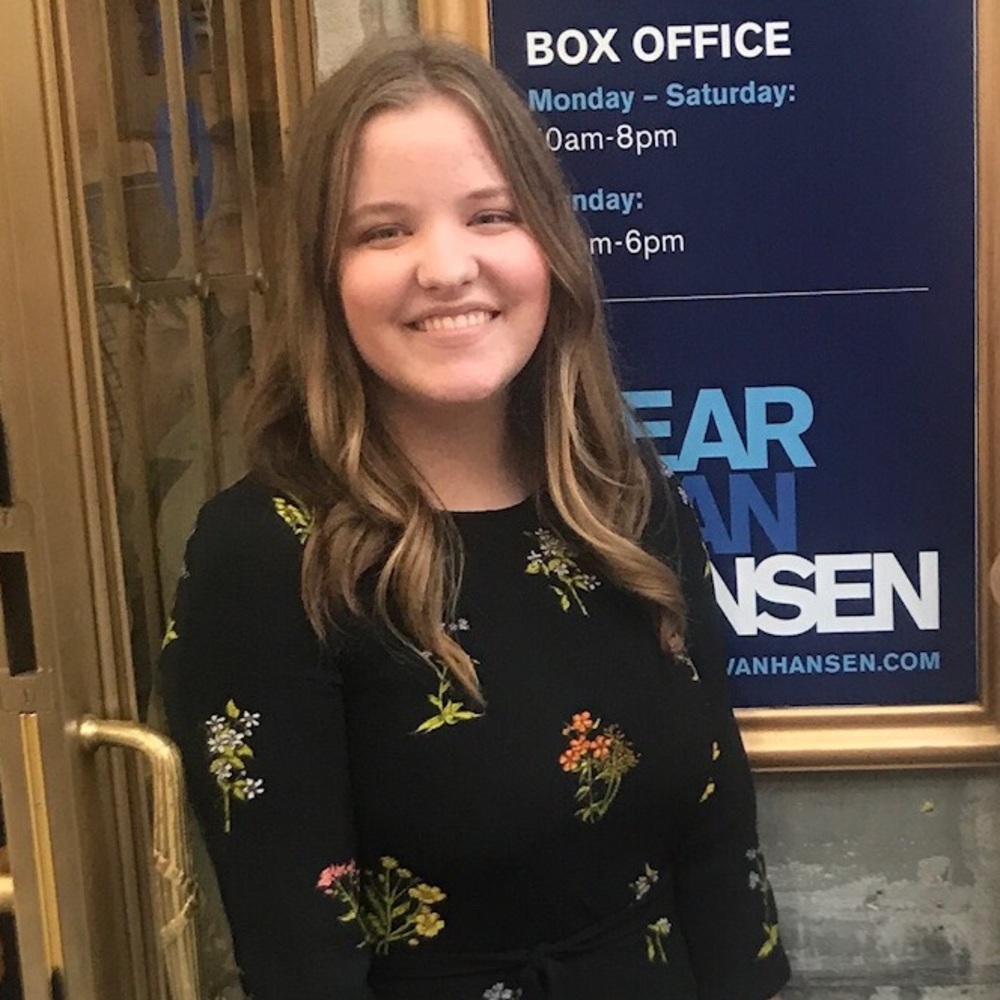 Meet your Posher, Juliette